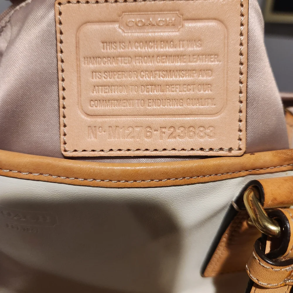 Coach Park Hamptons Color Block Leather Tote Bag - Picture 8 of 9